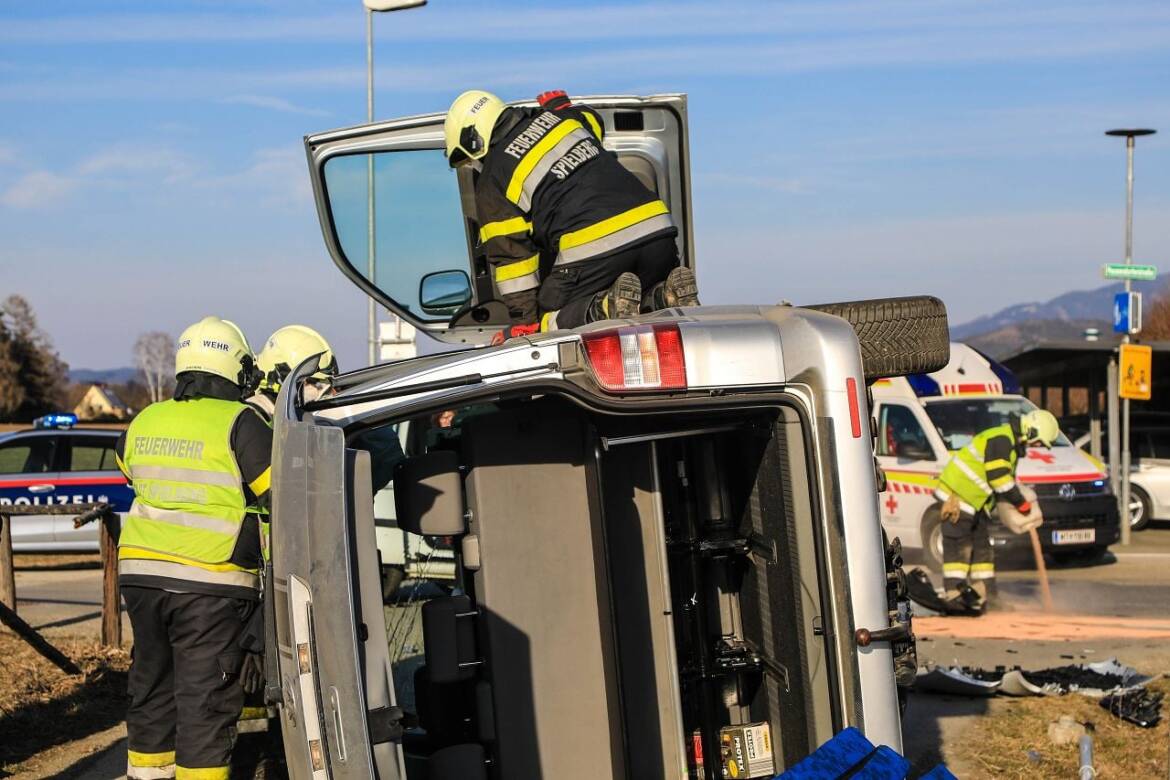 Verkehrsunfall2.jpg